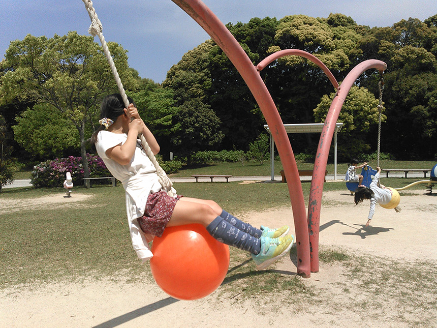 ブランコのような乗り物