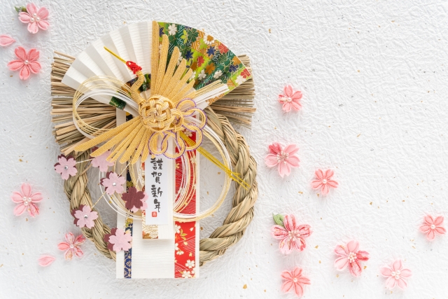 お正月のしめ縄飾りにはどんな意味がある 神社のしめ縄との違いとは ママ賃貸コラム ママのための賃貸情報サイト